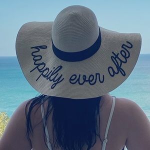 COPY - David’s Bridal Honeymoon Floppy Hat